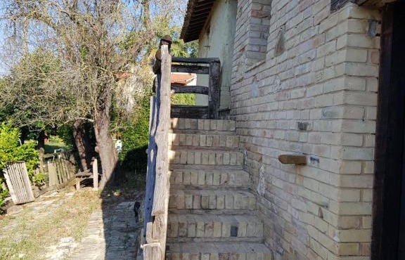 Casa di terra cruda