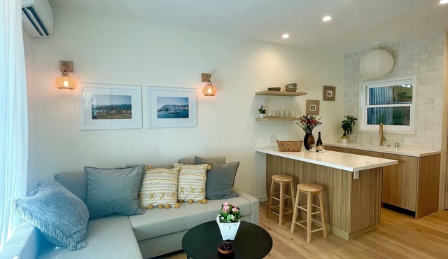 Casa Flora, Brand-New Serene Guest House in Los Angeles with WiFi, AC