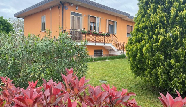 Casa Giorgia is located in Rosolina, a municipality in the Po Delta Natural Park.