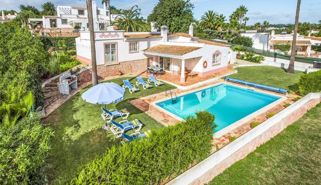 Casa Lorena - Three Bedroom Villa, Sleeps 6