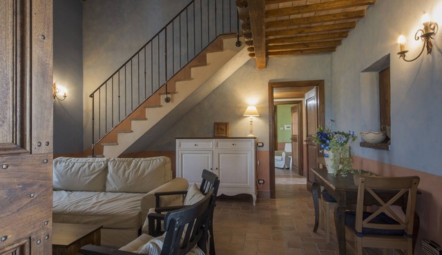 Casa Orizzonte- 8 rooms plus with terrace and fireplace