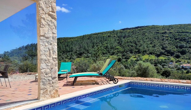 Casa Bananeira Villa 4P en baby with private pool in a natural setting.