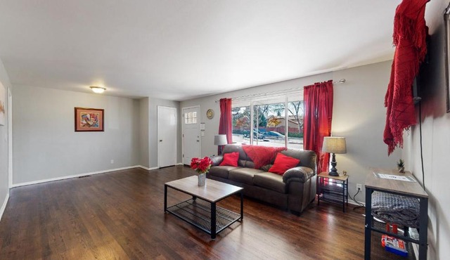 Centennial 4 King Beds Private Large Updated Home