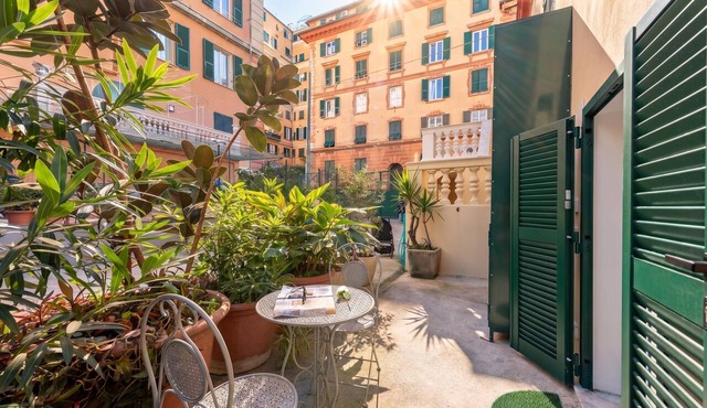Central Flat In Genova, Genova, Italy