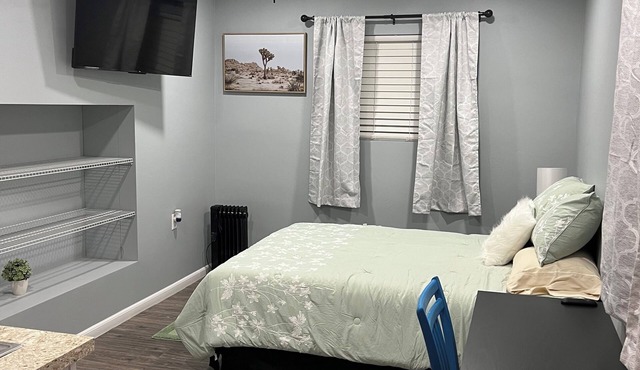 Charming amazing studio in El Centro with AC in El Centro