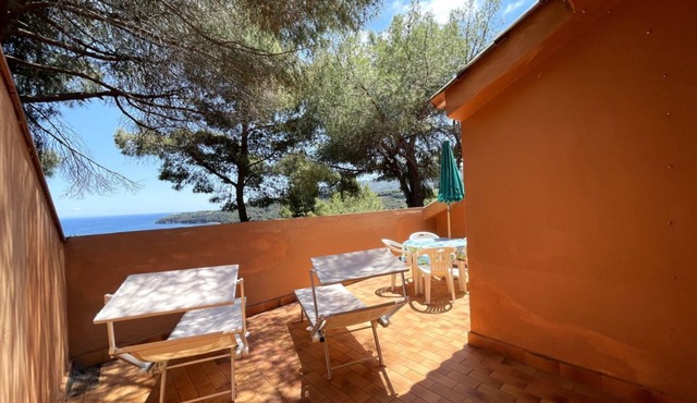 Collina sul Golfo 13