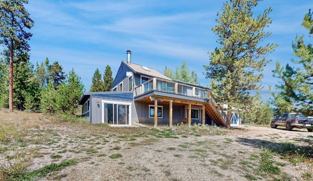 Conveniently located home with hot tub and amazing views