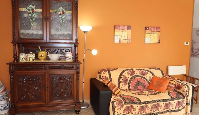 Cosy apartment for 4 people with WIFI, A/C, TV and terrace