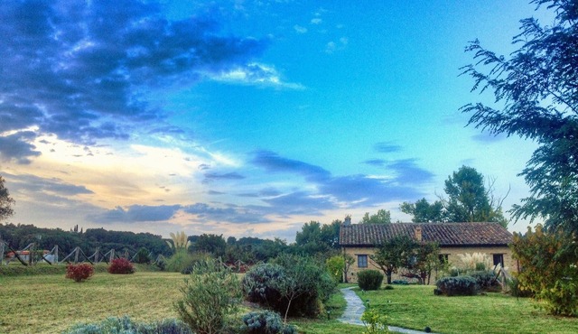 Country house with big garden in Montone, 25 min drive from Perugia airport
