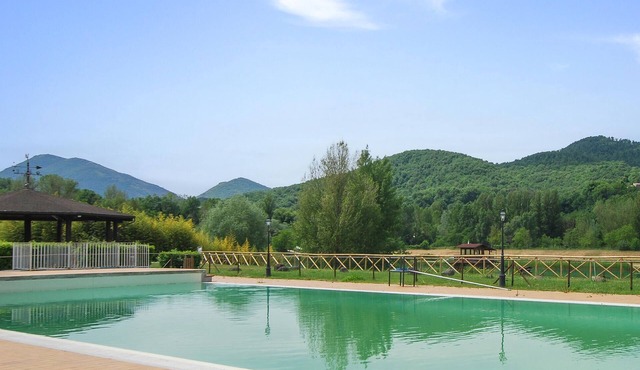 Cozy apartment in Montone