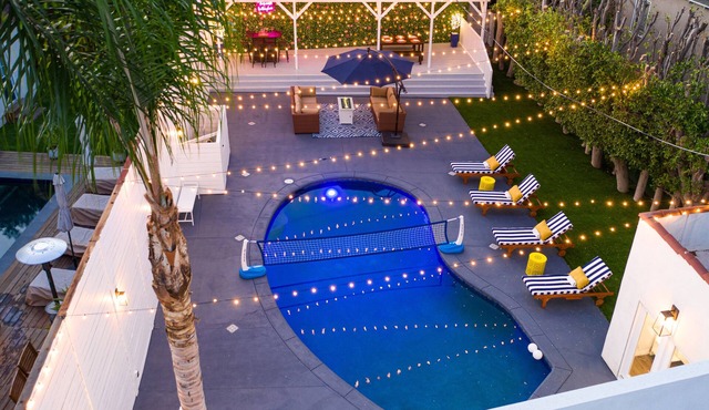 Cozy Retreat Nearby Universal Studio with private Casita & Pool