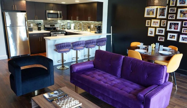 Downtown LA - Mamba Suite - Free Indoor Parking!