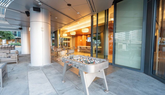 DTLA Elevated Living Luxury High Rise Unit w/Free Parking