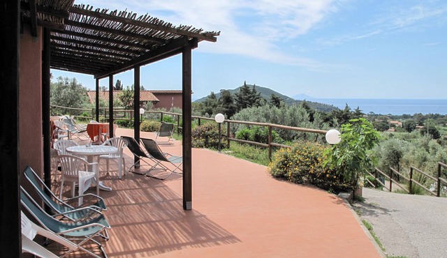 Elbamar Lacona 1 by Interhome