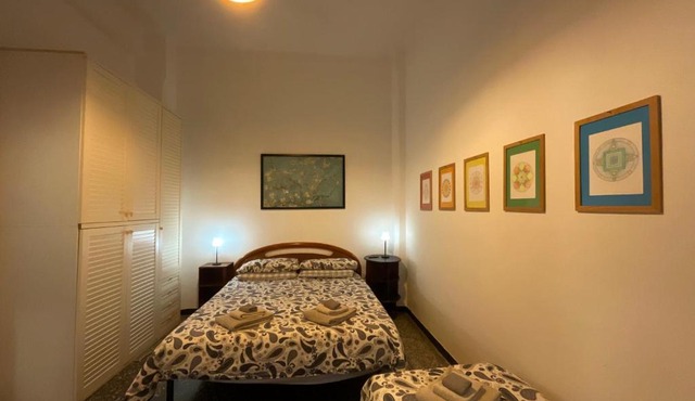 Est 25 Lodging in Genoa