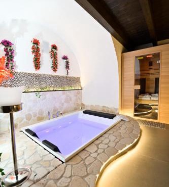 Eterea Wellness Suites