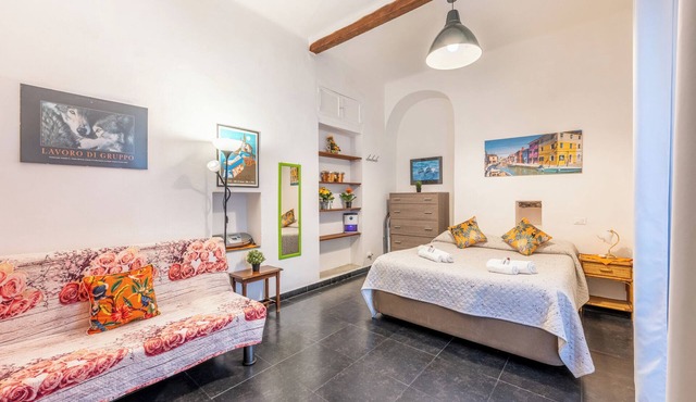 Family Apartment with AC, Patio and Terrace