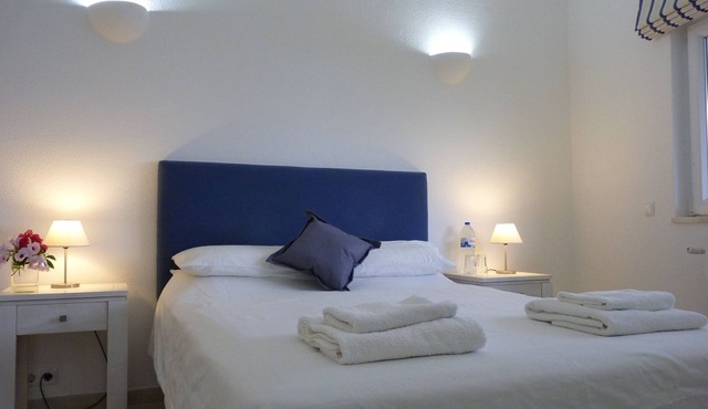 Family Friendly Accommodation with Private Pool and Sea Views