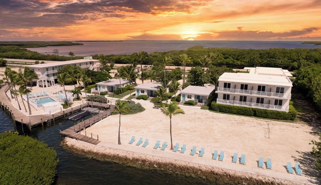 Fisher Inn Resort & Marina