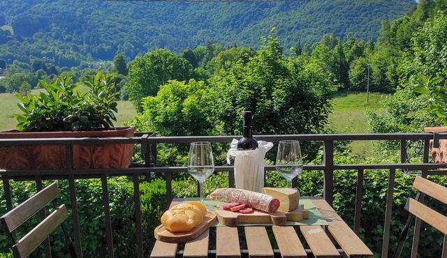 Giuly Prada Rustic House