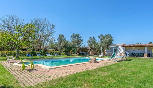 Gorgeous home in Montalto di Castro