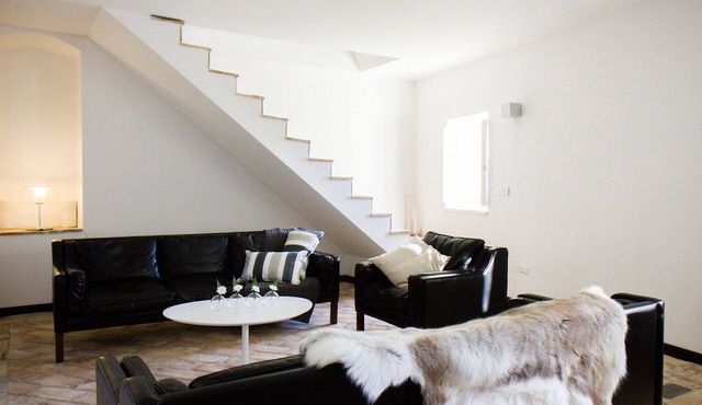 Grand palazzo apartment nestled in a medieval hilltop town by the Adriatic coast