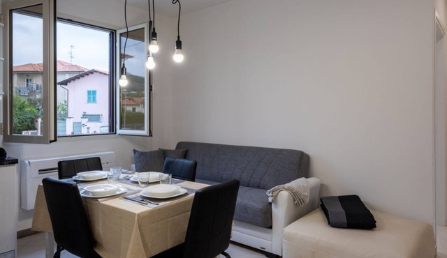 GuestHost - New! Camaiora Flat 2 Santo Stefano di Magra