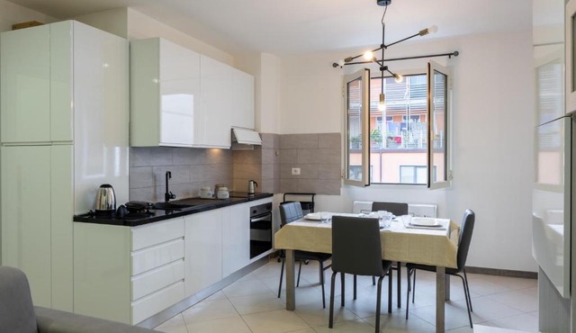 GuestHost - Santo Stefano di Magra Modern Apartments