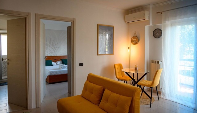 Hibiscus Apartment (Ciampino/Rome/Roma)