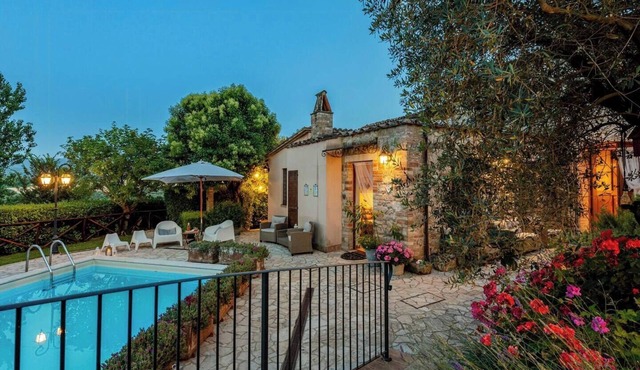 Historic village with pool near Todi