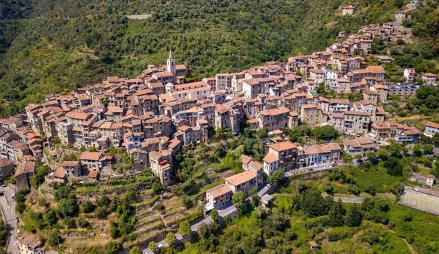 Holiday Apartment "Delle Coccinelle' with Mountain View & Private Terrace
