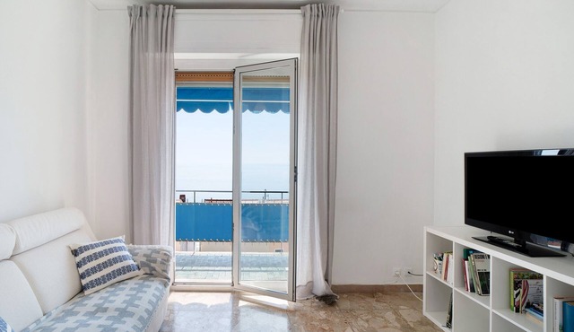 Holiday Apartment 'Margherita' with Sea View, Balcony & Wi-Fi