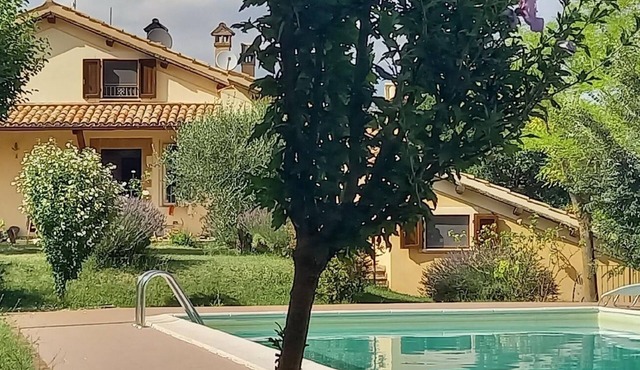 Holiday apartment Spoleto for 1 - 6 persons with 3 bedrooms - Holiday house