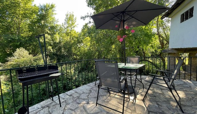 Holiday Home '2' with Mountain View, Shared Terrace and Wi-Fi