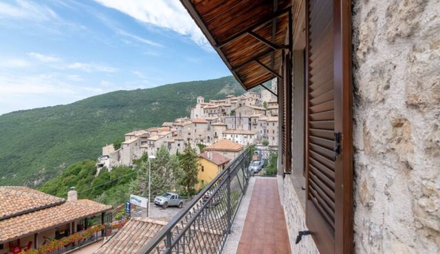 Holiday Home "Casa Castiglia" with Private Garden