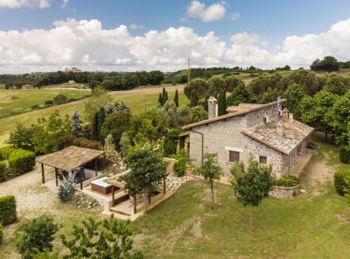Holiday Home LA RICCA VIOLA by Interhome