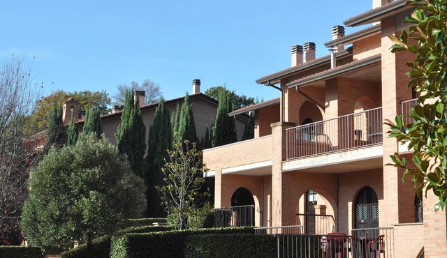 Holiday Home near Assisi with Pool
