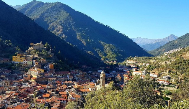Holiday house Badalucco for 1 - 4 persons with 2 bedrooms - Row house