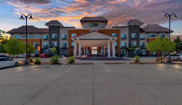 Holiday Inn Express Hotel & Suites Banning by IHG