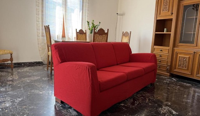 HOST4U - Beautiful Apartment with 3 Bedrooms in Imperia