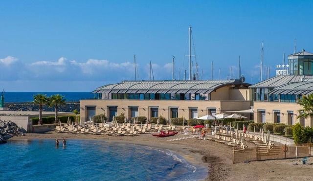 Hotel Riviera dei Fiori
