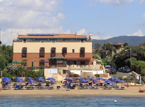 Hotel Villa Tramonto direttamente sul mare