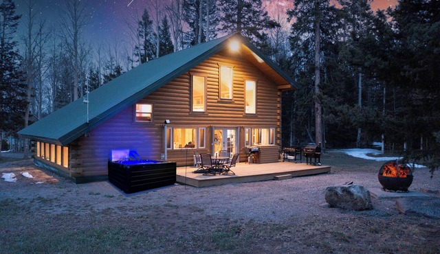 How's Your Aspen? Relax and Play in Arrowhead! Cozy Cabin Centrally Located