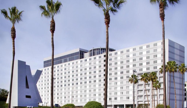 Hyatt Regency Los Angeles International Airport