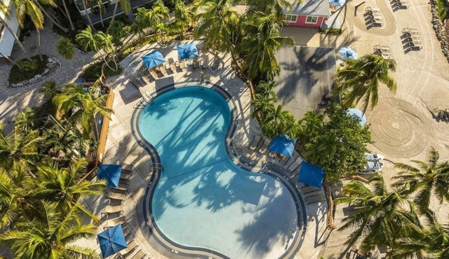 Ideal Mix of Comfort & Value! Studio 2 Queen beds w/Pool & Free Parking