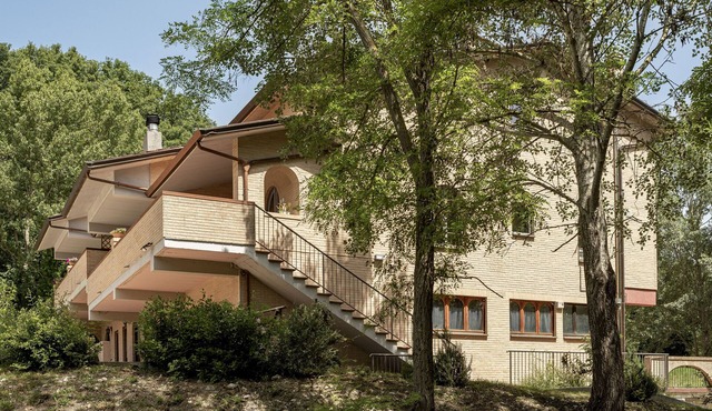 Il Fiume Apartment, sourrounded by greenery,