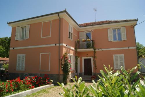 Il Melo Antico - appartamenti in villa d'epoca nel cuore del Monferrato