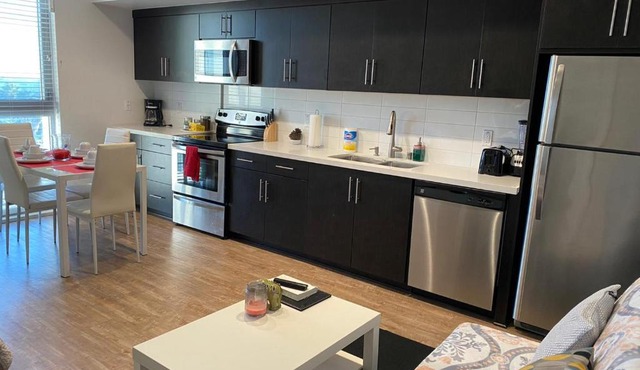 Incredible Hollywood Loft Free Parking