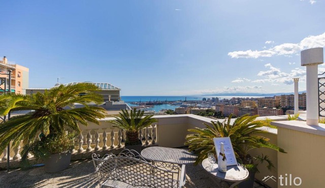 JACUZZI| TERRACE| 2BR| ART GALLERY| By Tilo Lux