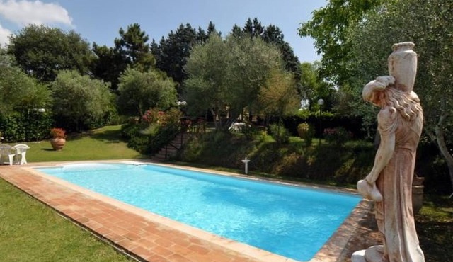 'La Capanne' mit privatem Balkon by Interhome